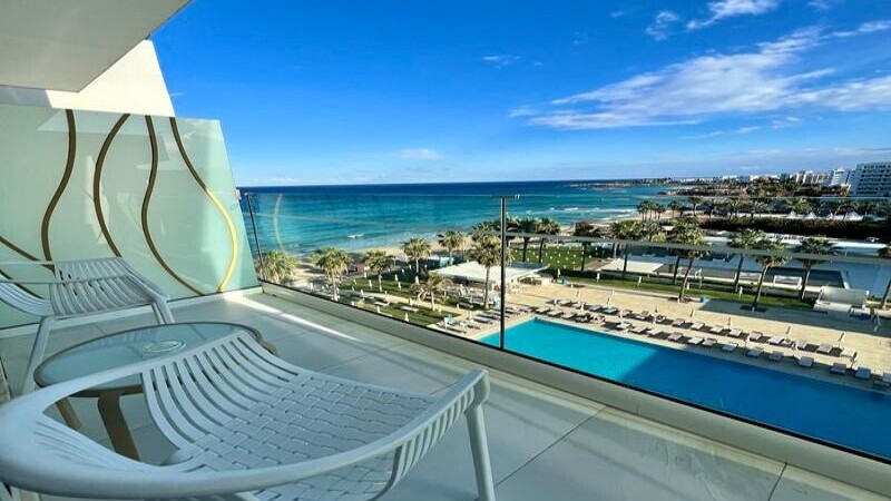 Constantinos The Great Beach Hotel